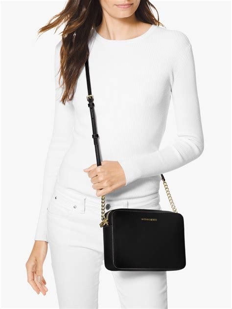 michael kors women's jet set large crossbody reviews|michael kors large saffiano crossbody.